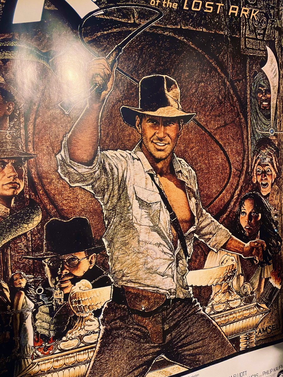 Maybe because I only really see this drunk at a gay bar but this poster is v hot