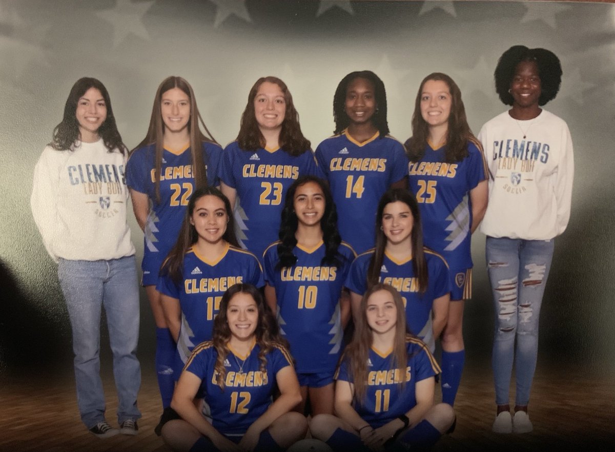 ladybuffssoccer's tweet photo. It’s senior night!!! Come support your Lady Buffs at 6PM tonight! #GoBuffs #iLoveMyTeam https://t.co/MydQQTJap7