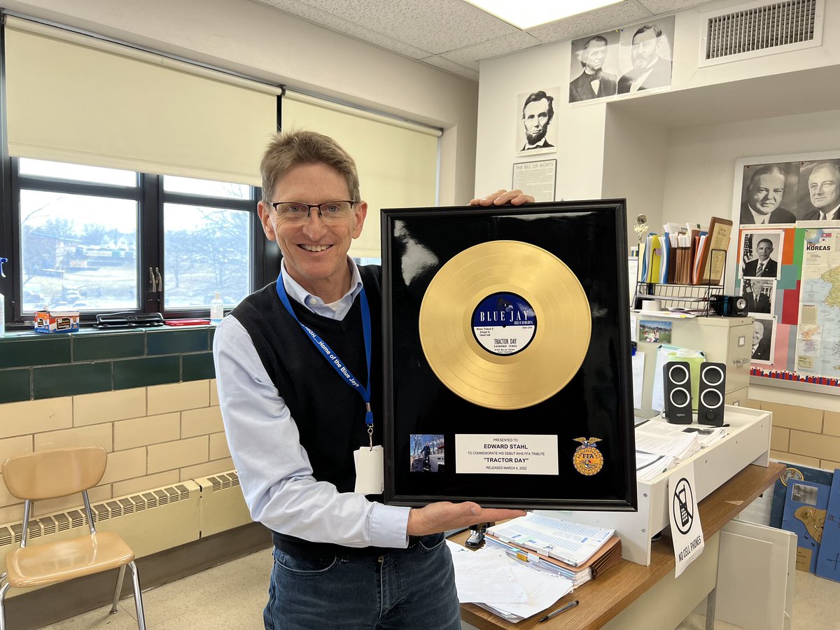 washmo_FFA's tweet photo. The Washington FFA Chapter is proud to present Mr. Stahl with an award honoring his debut platinum single “Tractor Day” https://t.co/mHMtv2pzqW