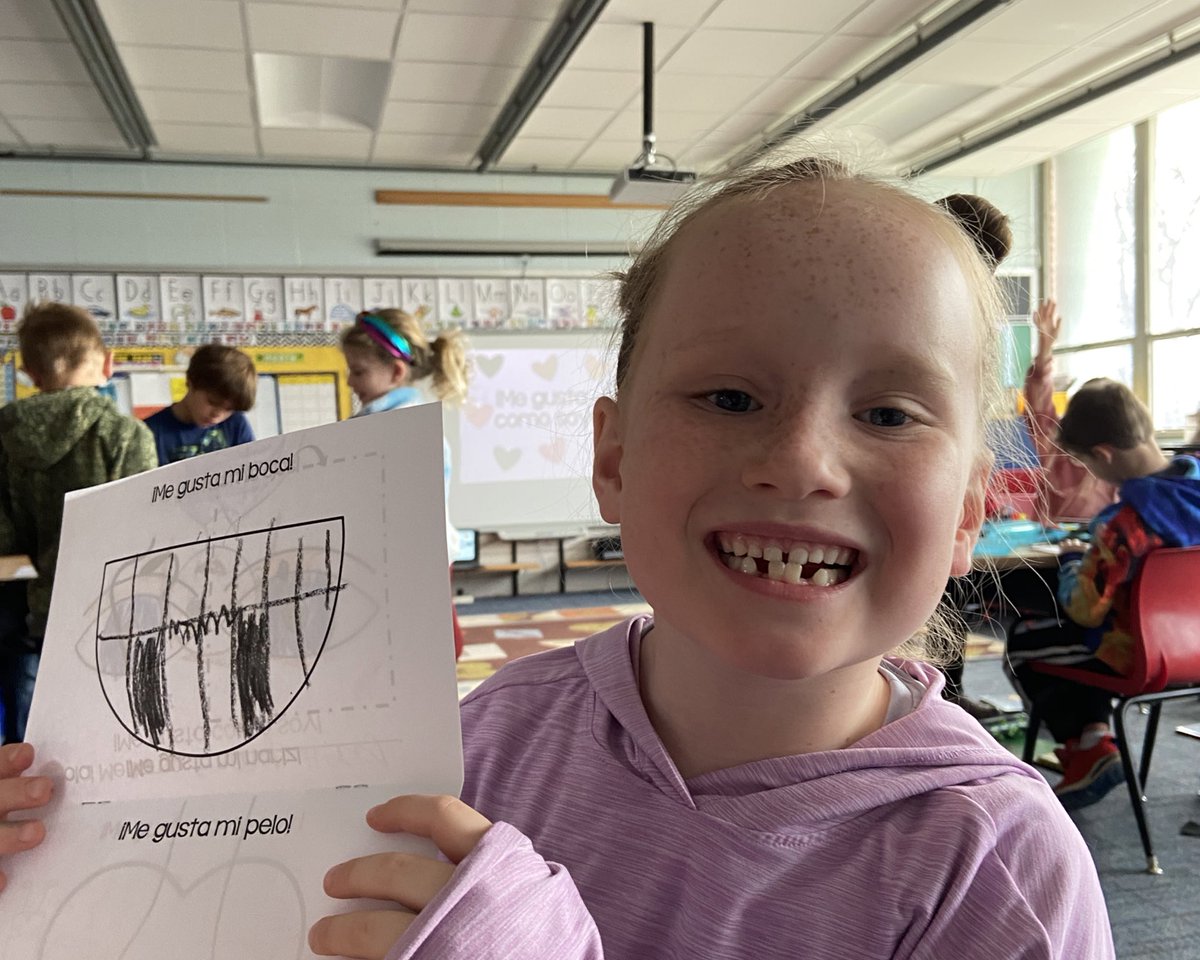 IHPSSpanish's tweet photo. These spot on representations of different parts of ourselves make me smile! 😀 (❤️ the missing teeth!) Thanks to @SpanishTogether and @mundodepepita for materials and ideas for this unit about our similarities and differences. #EpicIHPS #earlylang #langchat #IHPromise https://t.co/pm305ljoBW