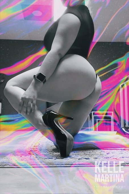 A fetish muse, inspiring your darker passions.  https://t.co/LMCA2MelmJ 🌈 https://t.co/GqIycMEgoE<a href="/tag/latex"class="tags"><span>#latex</span></a>