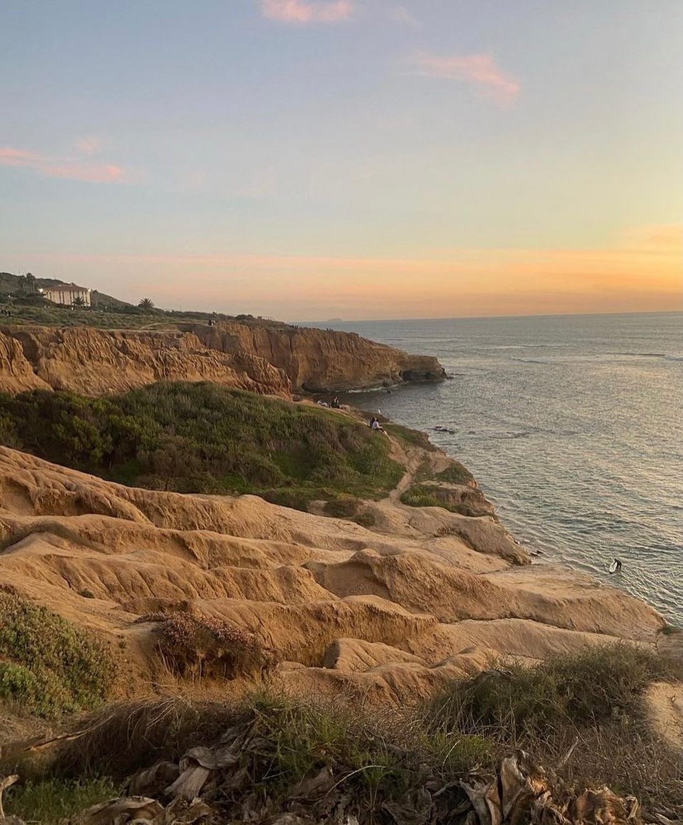 playboyydani's tweet photo. more ocean pics bc it’s so beautiful 🥺 https://t.co/25aTryKqvL