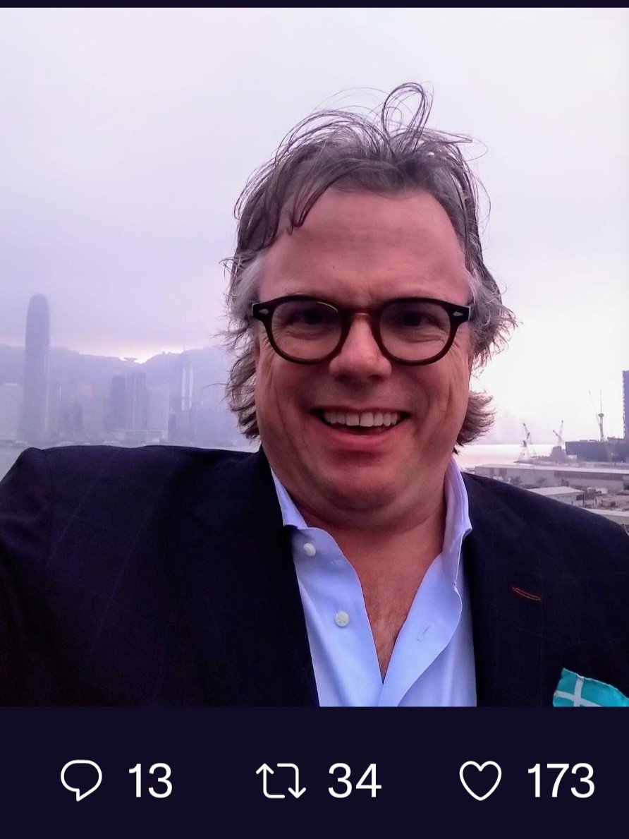 Incredibly sad to learn of the passing of my friend John Duffy #RIP - he was a force of nature in #Liberal political circles as far back as our YLC days together. Gone far too soon my friend!! #cdnpoli
