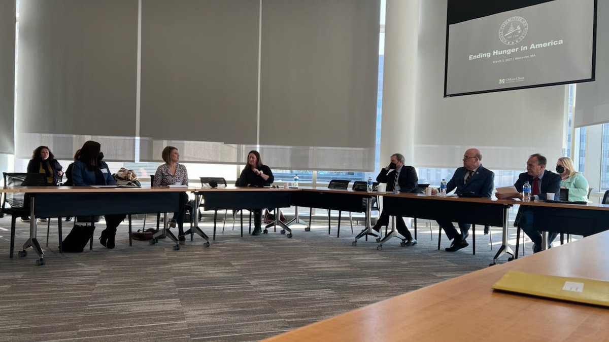 RepMcGovern's tweet photo. Roundtable at @UMassChanSOM with individuals &amp; organizations in Central Massachusetts fighting hunger with real solutions.

We’re hearing from leaders at @Flashfoodinc, @LovinFoodRescue, @doughbyz, @GrowingPlaces, @cwjusticectr, Cotyledon Farm &amp; 2Gether We Eat. https://t.co/v3fAjpesoC