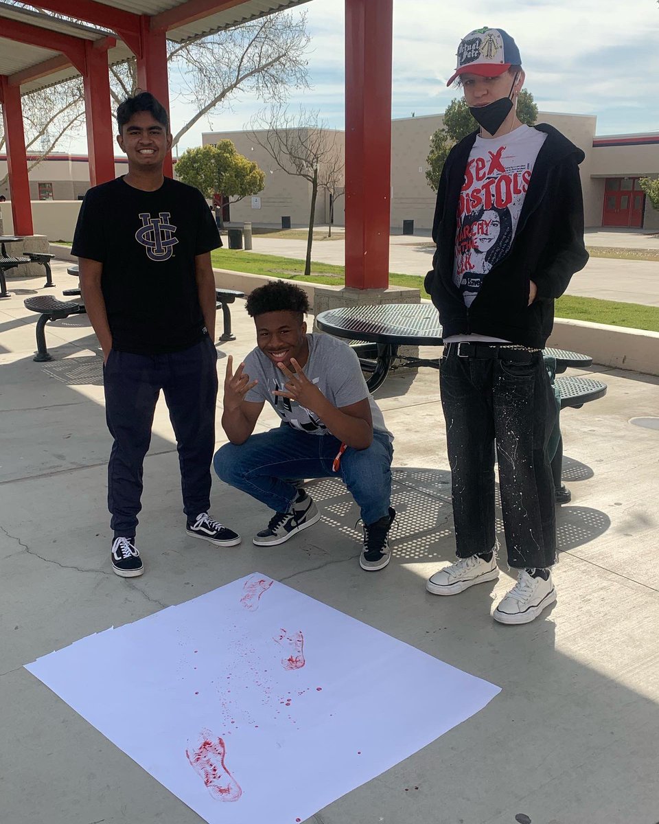 C6H12O6Addict's tweet photo. Blood labs this week kept every student engaged. Love the sound of learning. #forensicsciencelabs #bloodlabs #handsonlearning https://t.co/NQR1hsZQqQ