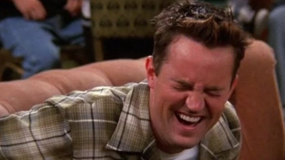 kimyaslxmagduru's tweet photo. joey and chandler invented emojis https://t.co/RCXAE6xNKb