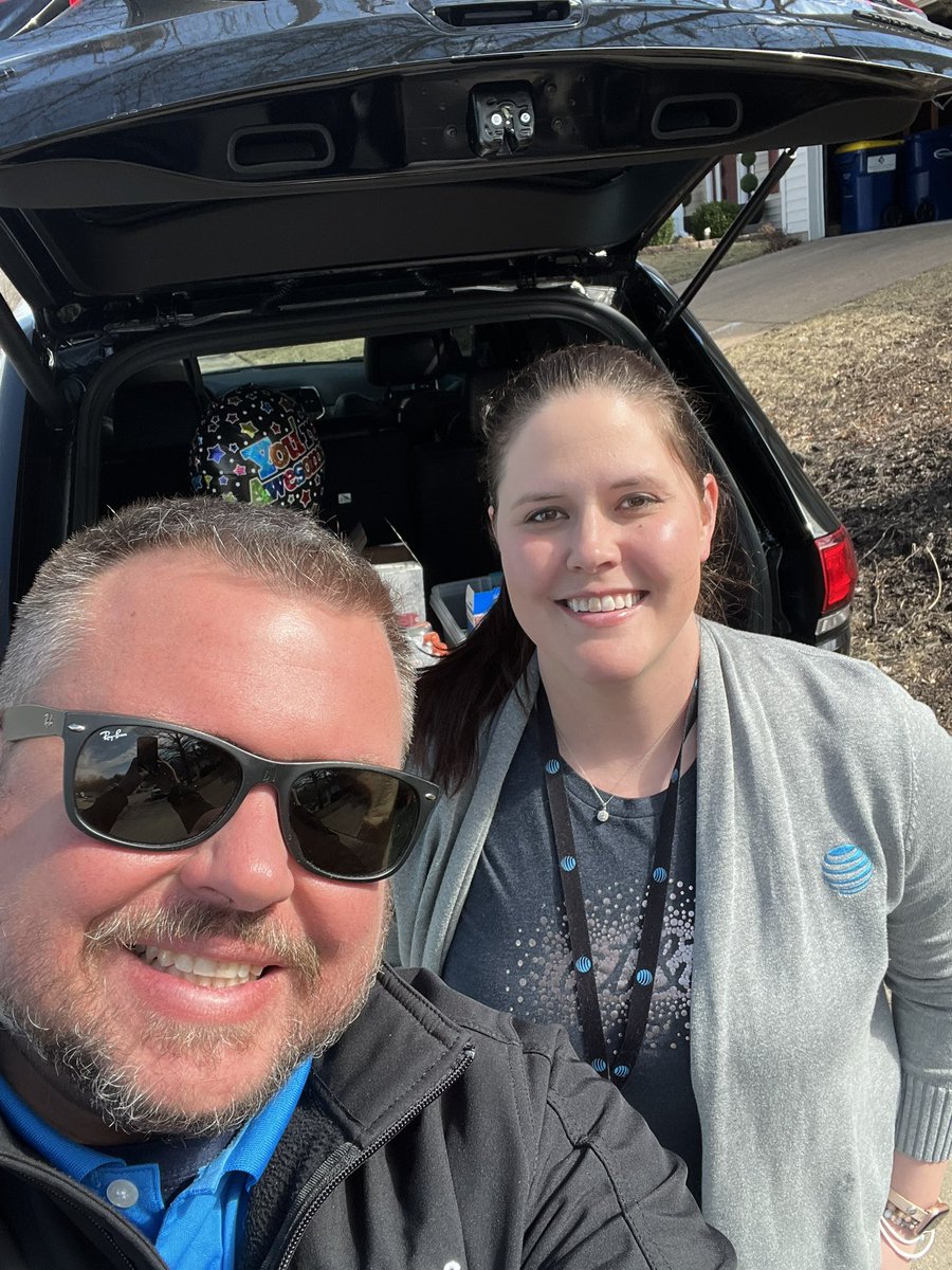 Matthew Vitale (@mvitty01) on Twitter photo Last few stops of the day! Thanks for all you do <a href="/PostpaidPirates/">PostpaidPirates</a> #EmployeeAppreciationDay @MattBoone85 @KAMOIHX <a href="/AnthonyGalichet/">Anthony Galichet</a> Last few stops of the day! Thanks for all you do <a href="/PostpaidPirates/">PostpaidPirates</a> #EmployeeAppreciationDay @MattBoone85 @KAMOIHX <a href="/AnthonyGalichet/">Anthony Galichet</a>