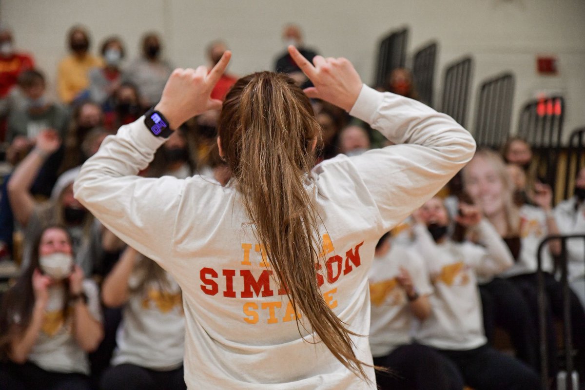 White out tonight!!!! ⚪️⚪️
Let’s go <a href="/CowlesCrazies/">Cowles Crazies</a>!!!!