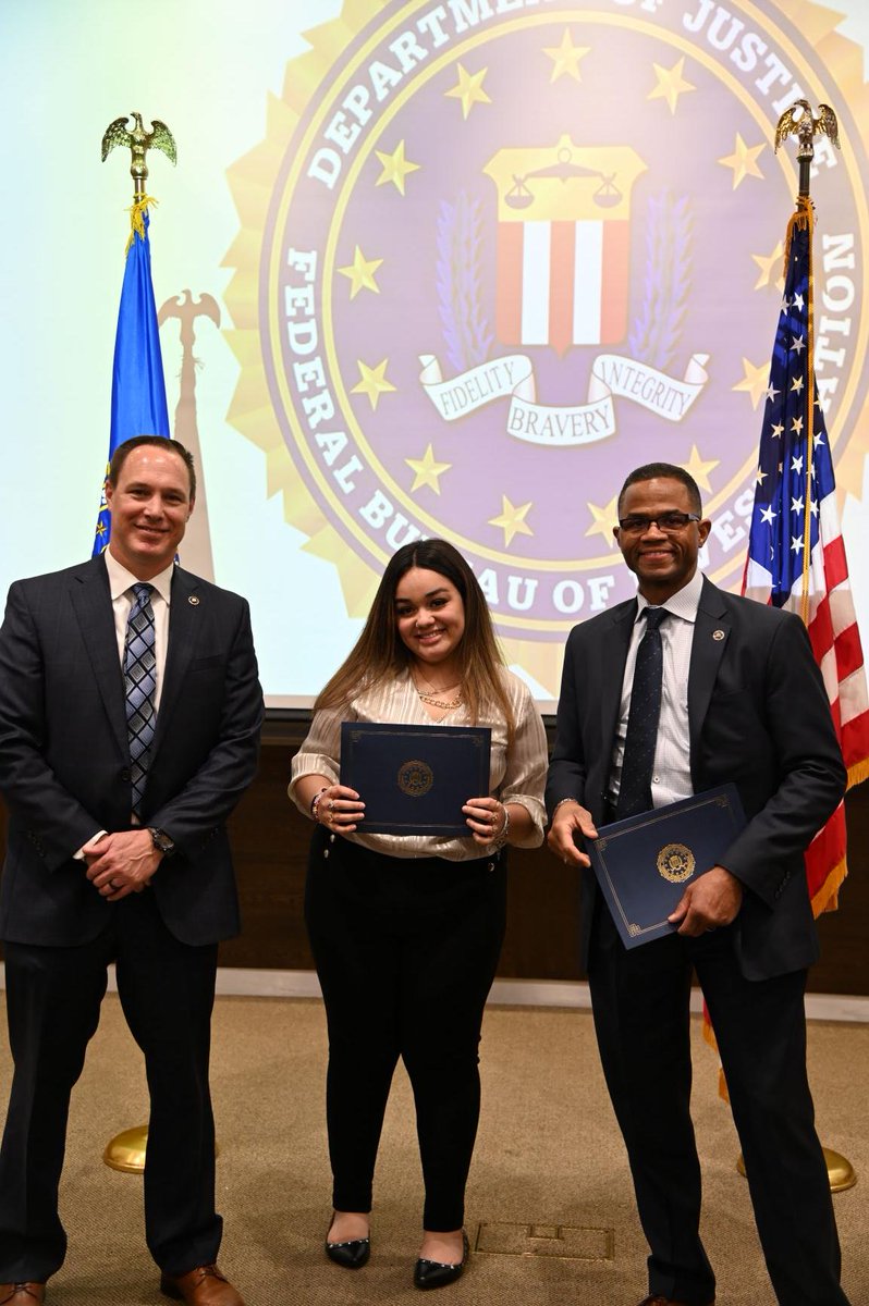Congratulations to the <a href="/TexasSouthern/">Texas Southern University</a> students who graduated today from #FBIHouston's 1st Collegiate Academy! We appreciate your time &amp; interest in the program. Thank you to Mrs. Boise-Fontenot, the students, and the FBI personnel who made it happen! You've set the bar! 🎉#HBCUs