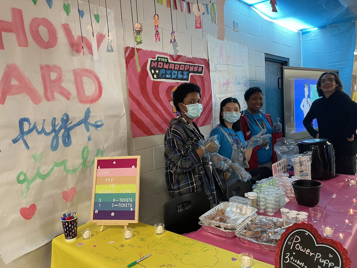 Ftipton_nthc's tweet image. Howard Puff Girls SLAYYYYY #WomensHistoryMonth #snackerchallenge2022