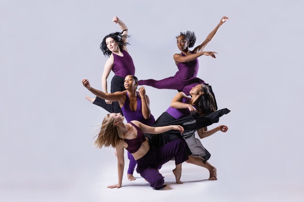 DeepVisionDance's tweet image. "In Faith" Premieres Saturday, March 5 @ 8pm and Sunday, March 6 @ 3pm at Baltimore Theatre Project.  Tickets: theatreproject.ticketspice.com/in-faith Program: sites.google.com/view/dvdcinfai….  Don't forget your mask and vax card! Photos by Jonathan Hsu.✨ - mailchi.mp/6b859d739cee/i…