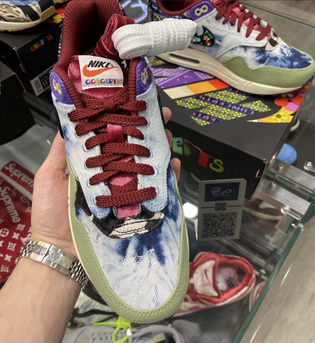 𝑅𝐸𝐴𝑃𝐸𝑅 tweet media