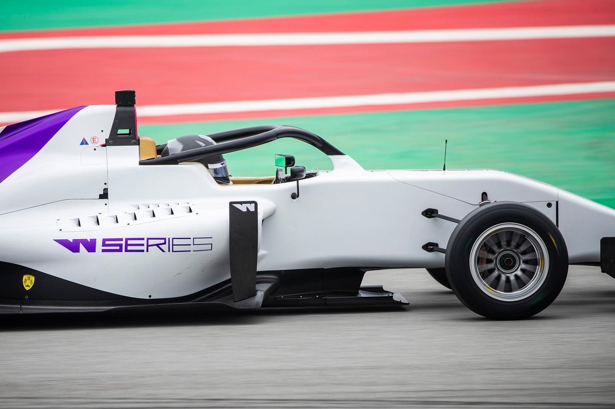 fim dos treinos com a <a href="/WSeriesRacing/">W Series</a>  aqui em Barcelona,  muito feliz com todo o trabalho feito aqui essa semana, obrigada <a href="/WSeriesRacing/">W Series</a> / / end of the pre season with <a href="/WSeriesRacing/">W Series</a>  here in Barcelona,  happy with all the work done here this week, thank you <a href="/WSeriesRacing/">W Series</a>