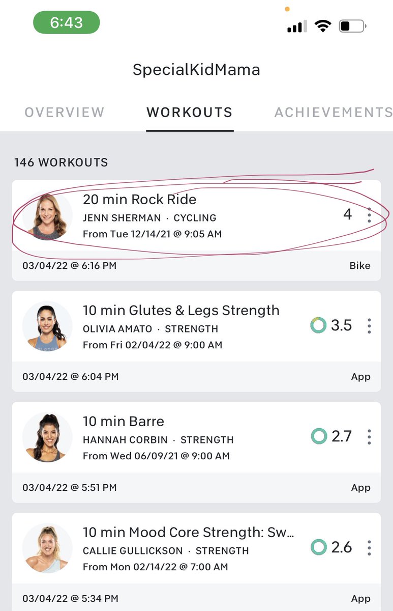 Amy_E_Green6's tweet image. Today’s workout included my 100th ride!!! (Century Ride!) I am loving this commitment to fitness; it’s helping me be my best for my family and my students! 🚴 #peleton #SendMeMyTshirt