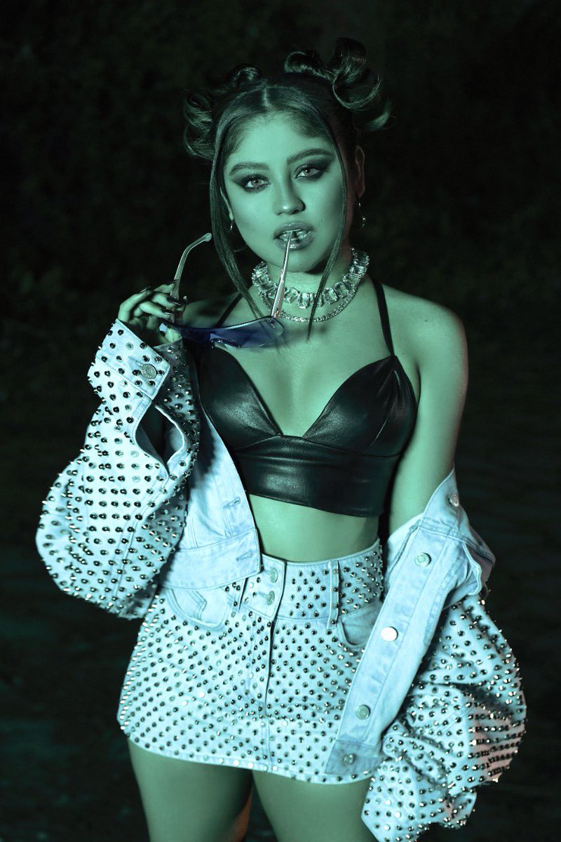 KAROL SEVILLA tweet media
