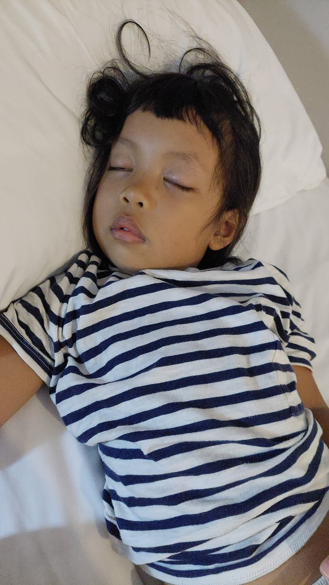 waktu yang terlewat tak bisa terulang kembali. xoxo