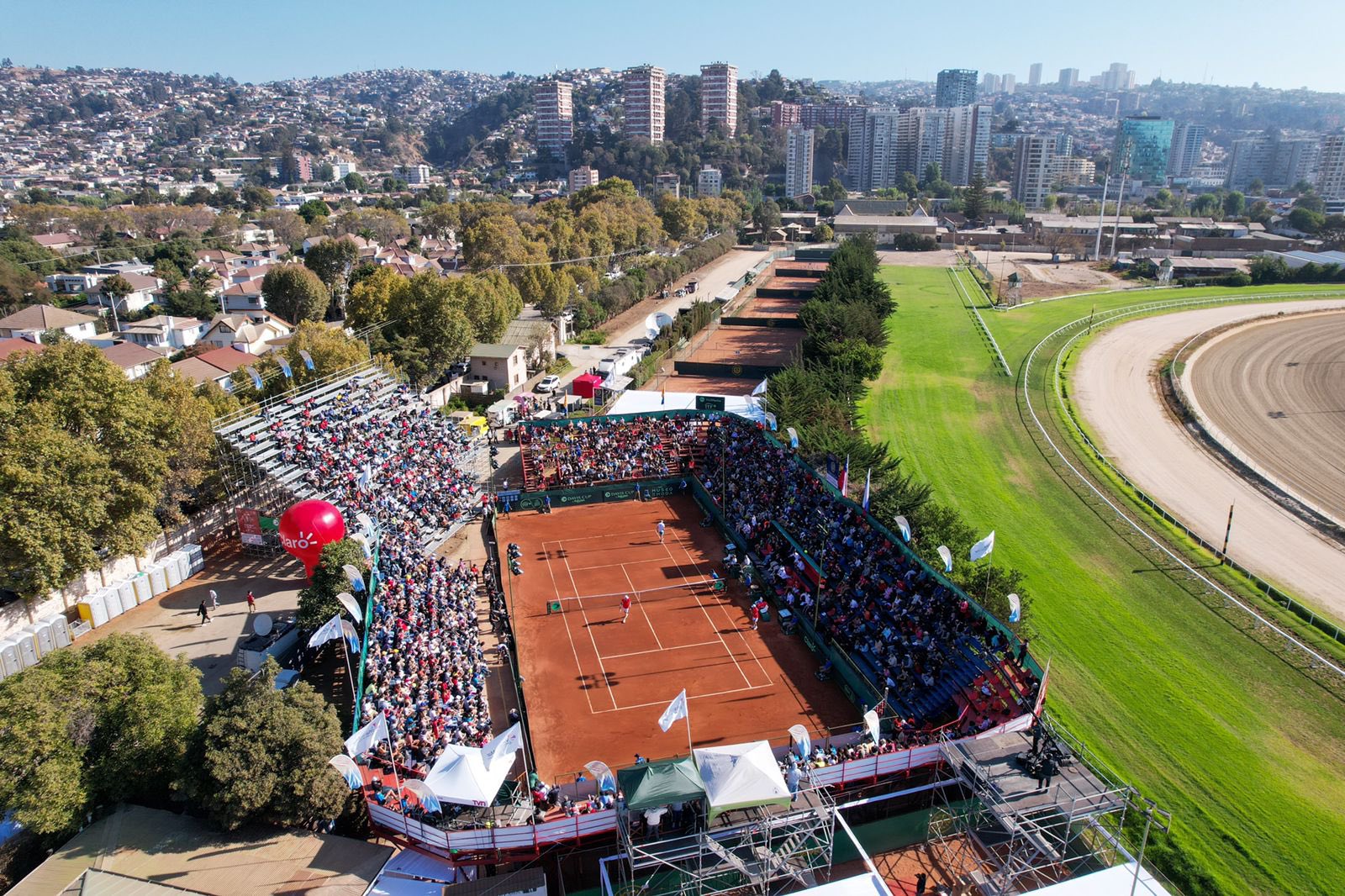 تويتر \ Municipalidad de Viña del Mar على تويتر: "🔸¡Así se vive la primera jornada del regreso de Copa Davis a Viña del Mar! Escuelas deportivas de toda nuestra comuna presentes para