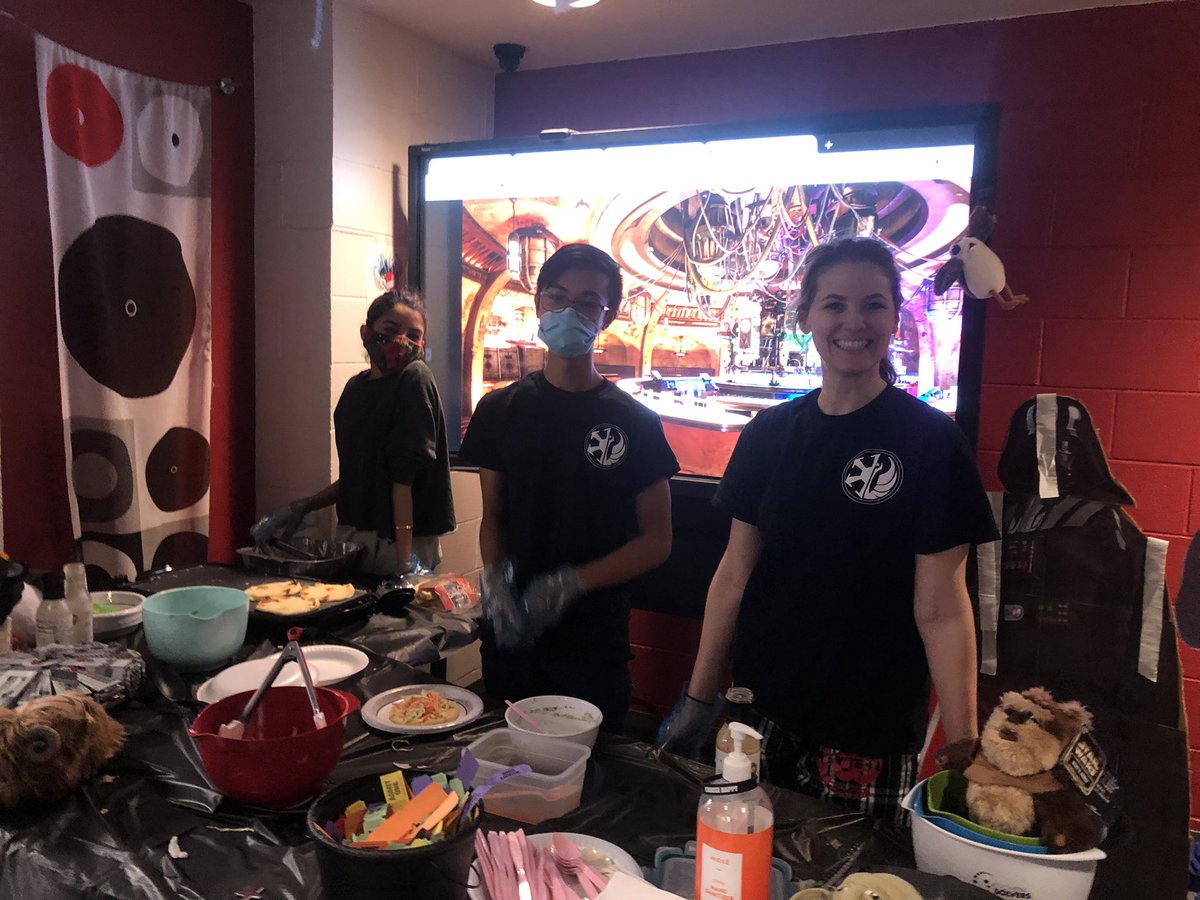 NewTech_NTC's tweet image. Snacker Challenge is back!!!! This year’s experience was definitely one for the books :) The snacks were so good! If you want to see who won the awards check our Instagram! #snackerchallenge2022