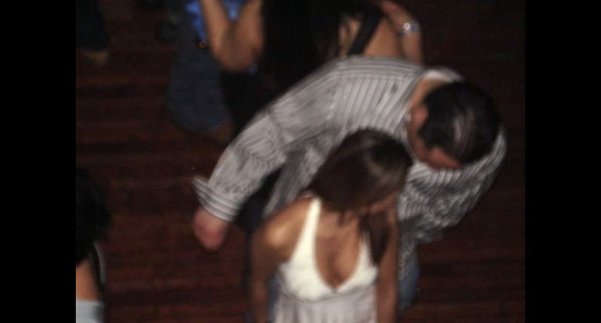 Jimmyy_lee1's tweet image. This pic is  from my #prewashed days. lol She kept dancing w/ me even after the look back. Hahaha.