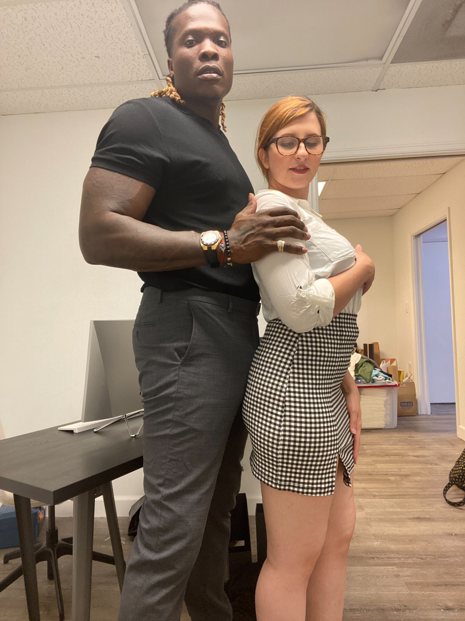 King Louie Profits LLC on Twitter: "Lunch Break with my sexy secretary