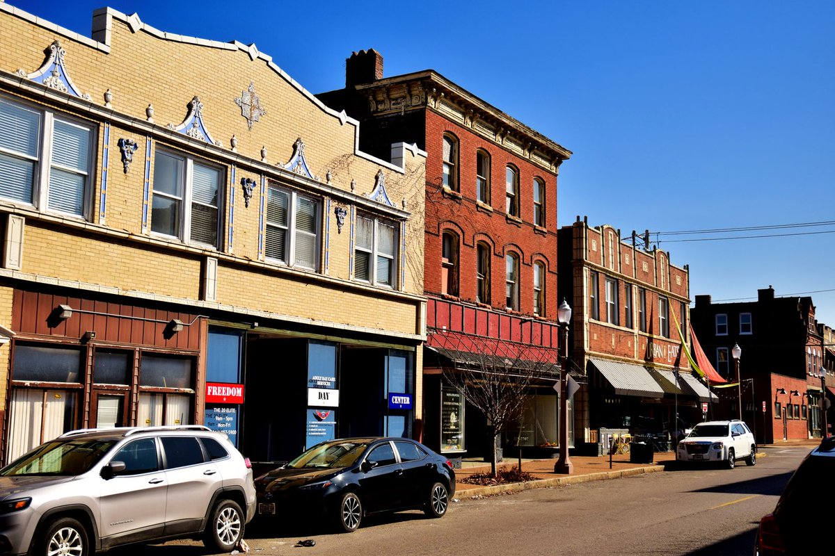 Visit Downtown Dutchtown this Saturday for Meramec Magic! Shopping, dining, live entertainment, demos, and more! facebook.com/events/3897746…