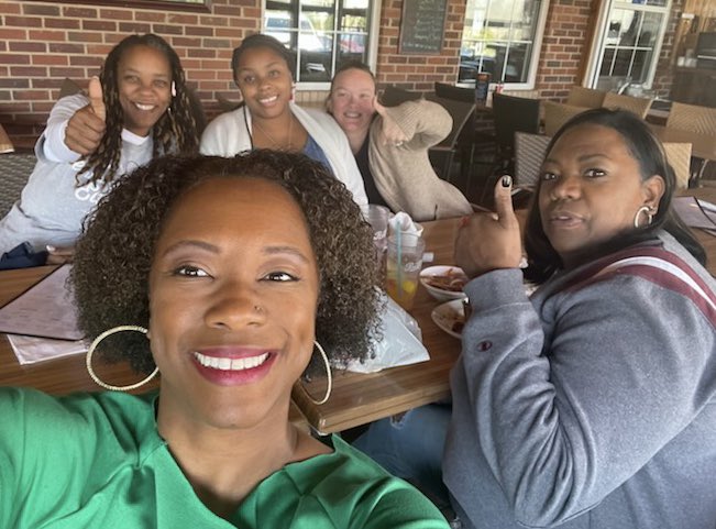 MrsDAngelone's tweet image. Celebrated finishing our comp exams today 👏🏻@NCCU_MSA #futureAP