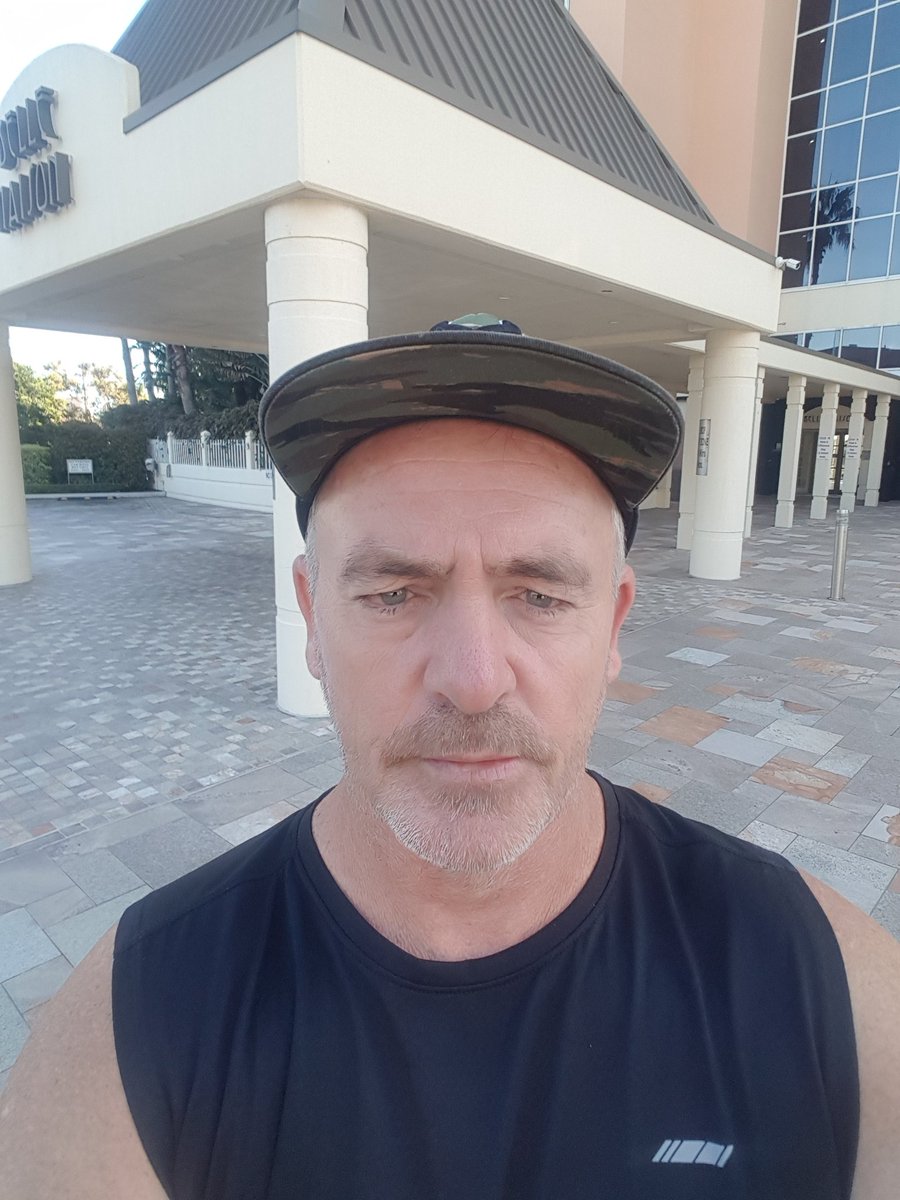 Anyone want to come with me for a walk/jogging 🤣🤣🤣🤣