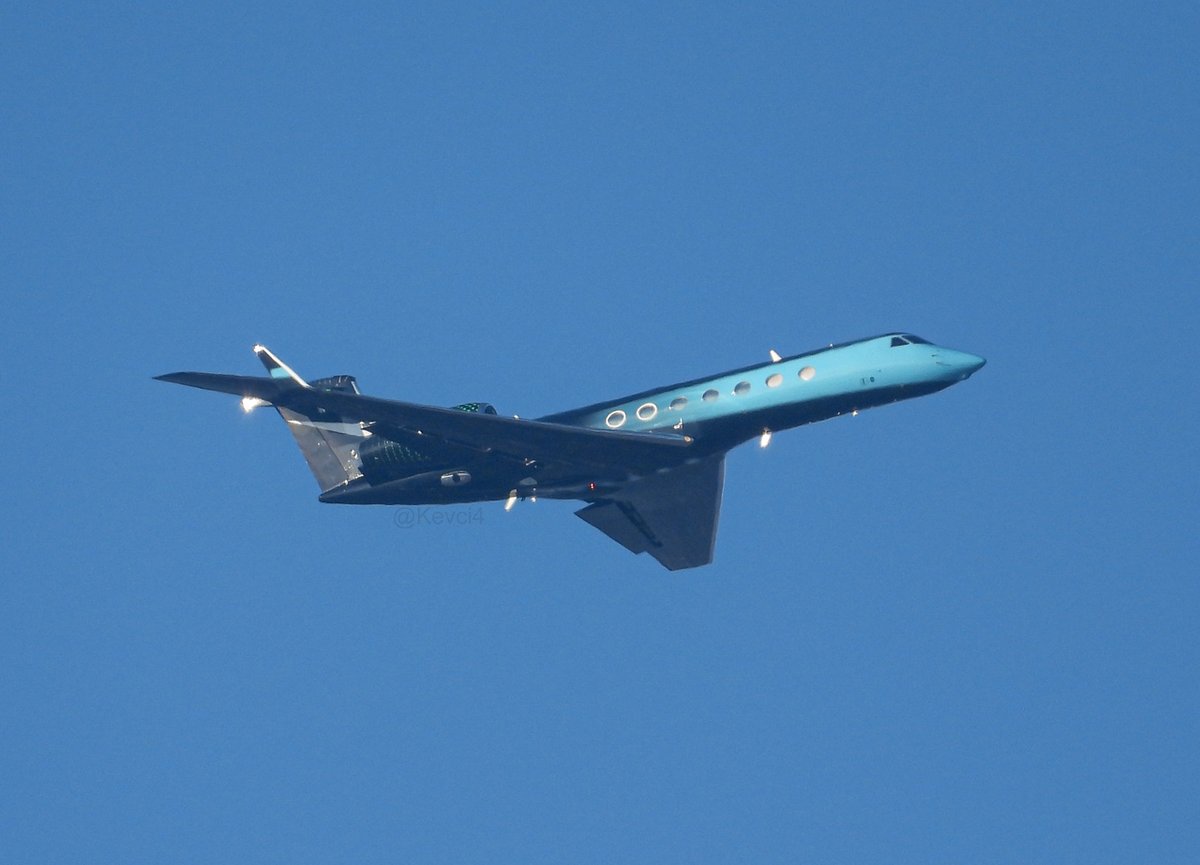 N3546 "Nike Inc" approaching EWR for runway 22L, arriving from KHIO.