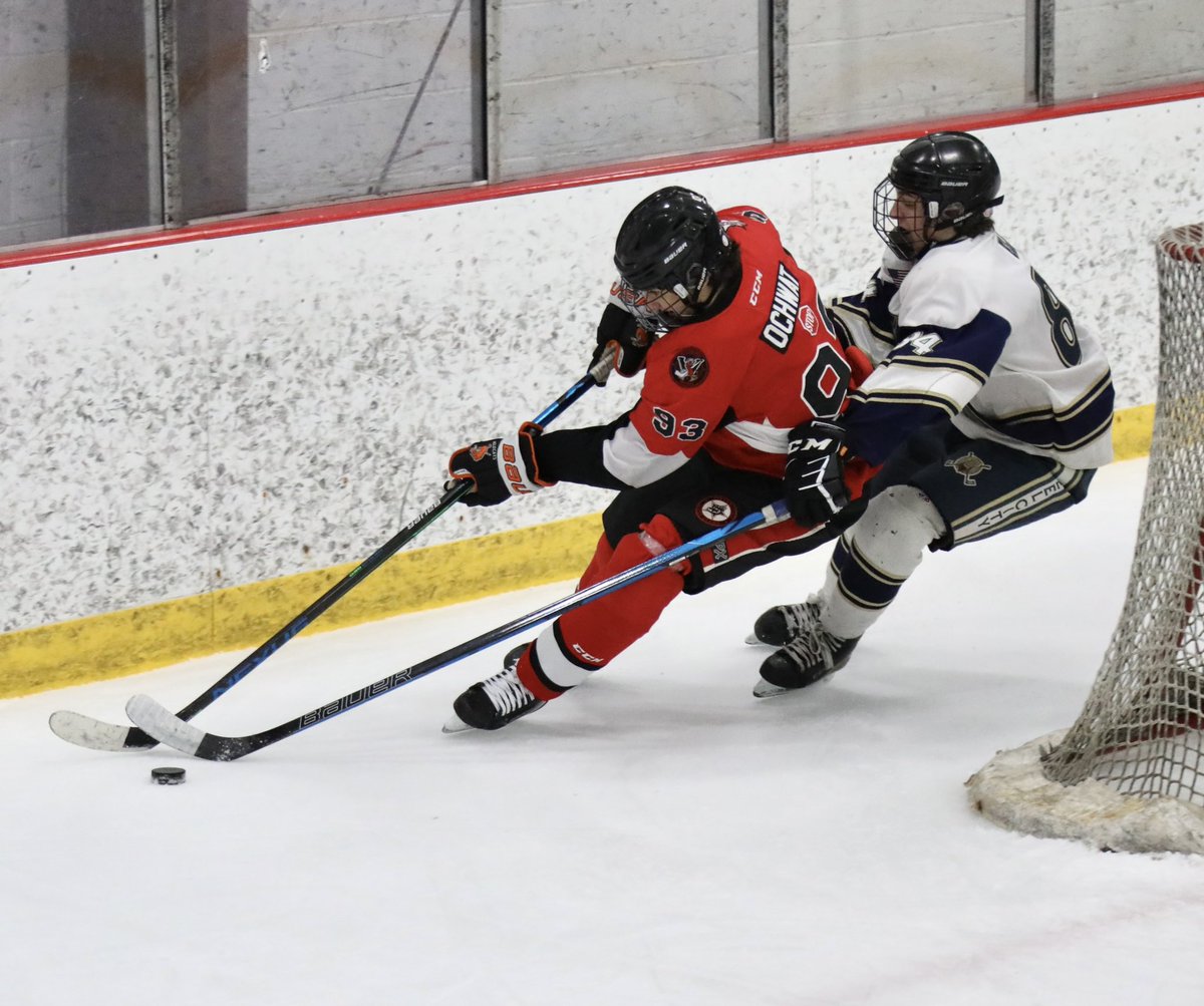 ViperStars16u's tweet photo. After 2 periods here @AlphaIceComplex 

#ViperStars 1
#IceRenegades 1

16u Hockey AA 
#Tournament 
#Pittsburgh #SteelCity #HockeyTwitter https://t.co/RpoJF9t4YI
