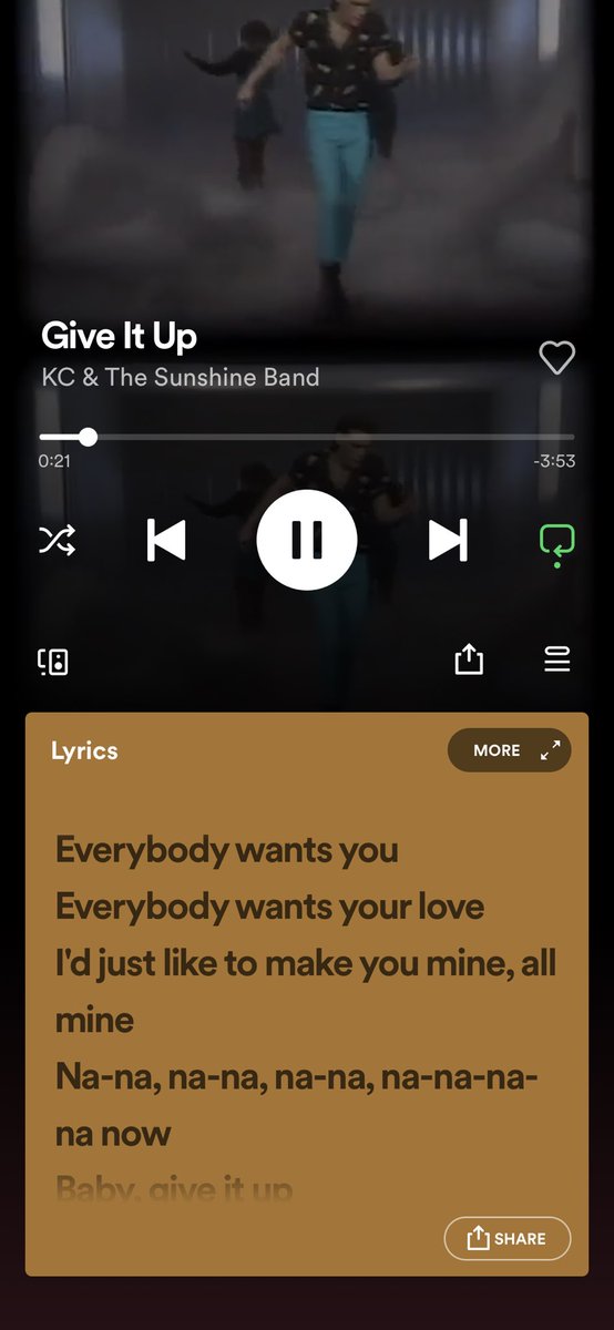 sclep00nis's tweet photo. Folks,,,, friyay #slapdate : still slaps ! Let’s get groovy fam !! Check out those lyrics, everybody loves you !! Love you even more after we won state, let’s go !! https://t.co/qm1LndMlg6
