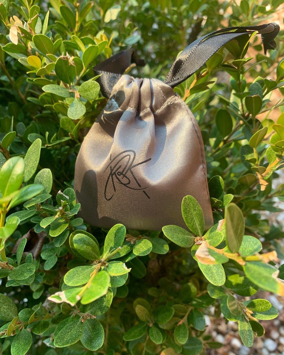 KlothesK's tweet photo. KBK LOGO PENDANT
STAINLESS STEEL 18” NECKLACE IS NOW AVAILABLE 
$45 LINK IN BIO https://t.co/2acVWNdMUA