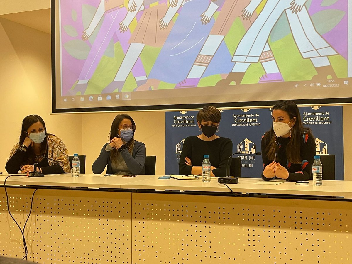 mperezcompany's tweet photo. A Crevillent hem parlat de la necessitat d'avançar en drets. Hem posat en comú la discriminació econòmica i social que patim les dones pel fet de menstruar. 
Hem proposat solucions des del municipalisme amb @anavanecrevi des del Congreso amb @MartaRosiq i amb la @ILP3VoltesRebel https://t.co/D922zPtWN2