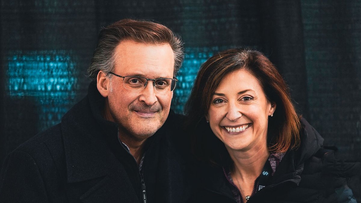 SeattleKraken's tweet image. BROADCAST UPDATE: @AlisonL will step into the broadcast booth alongside @JohnForslund on @ROOTSPORTS_NW to fill in for #SeaKraken TV Analyst @JTBrown23 while he’s in COVID protocol.

Be sure to tune in tomorrow at 3:30pm PT as the team kicks off a five-game road trip.