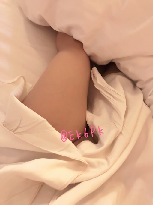 ビジホ泊〜 履いてない😝 ホテル泊まるとなんでこんなむらむらするんだろうね？ https://t.co/Af15wNW7Sj<a href="/tag/%E6%96%B0%E3%81%97%E3%81%84%E3%83%97%E3%83%AD%E3%83%95%E3%82%A3%E3%83%BC%E3%83%AB%E7%94%BB%E5%83%8F"class="tags"><span>#新しいプロフィール画像</span></a>