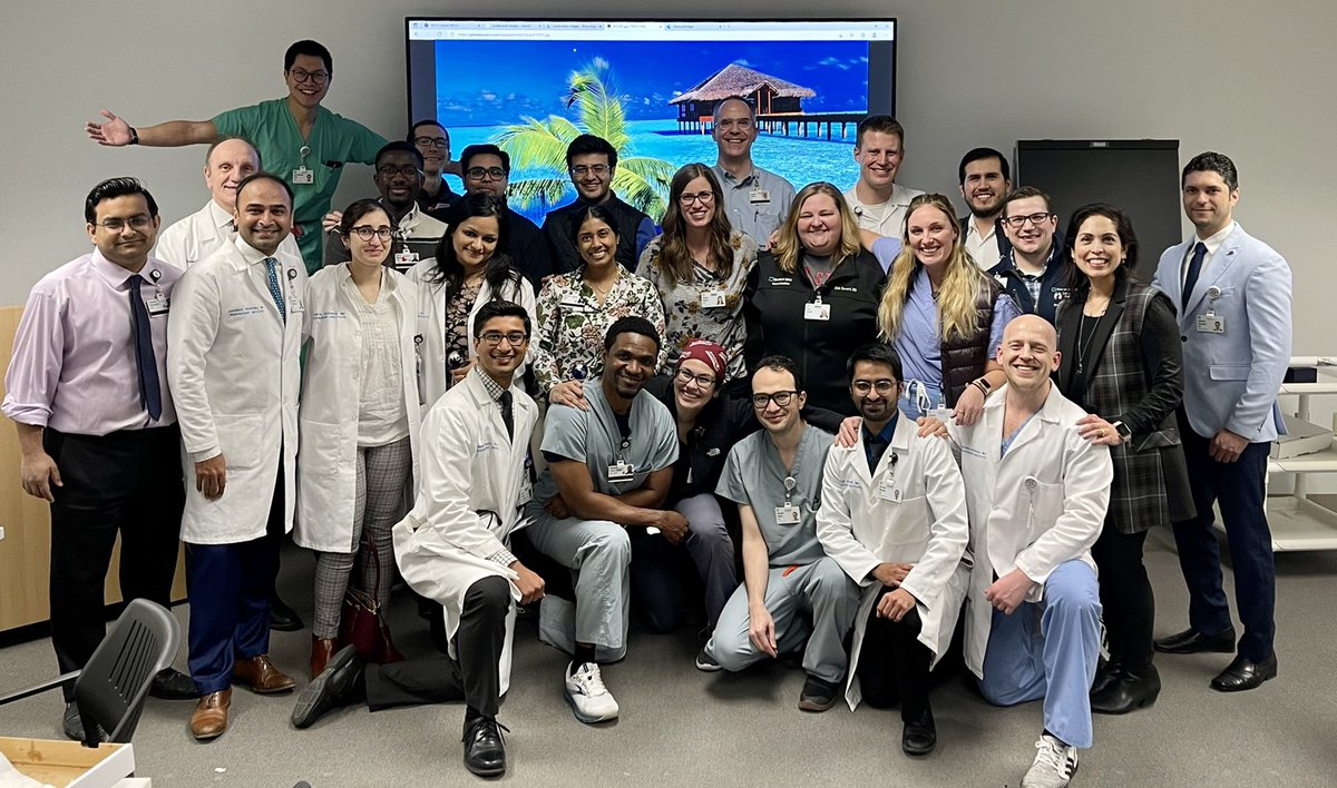 Abhi_Bhardwaj99's tweet photo. So proud of our @CleClinicLungs leadership for recognizing &amp; celebrating @CCF_PCCM fellows contribution &amp; dedication during the #COVID19 pandemic. Every fellow received this memento for their courage &amp; service. Outstanding faculty &amp; best cofellows. @RaedDweikMD @SumitaKhatri 🙏 https://t.co/v7RzllRAAA