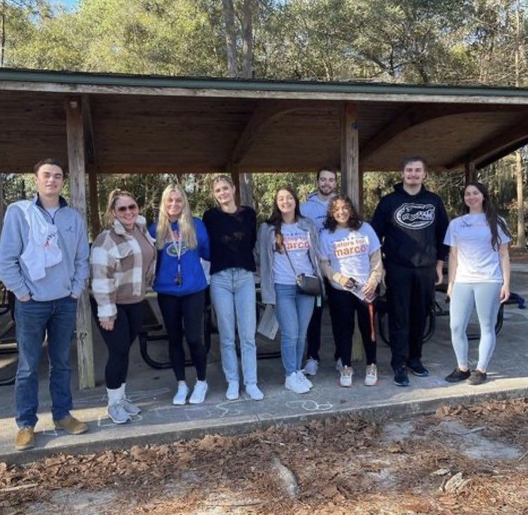 MarcoRubio_2022's tweet photo. Thank You Gainesville Volunteers!

If you are interested in getting involved in the campaign:

https://t.co/lwLivJySM2 https://t.co/J1raDpbu64