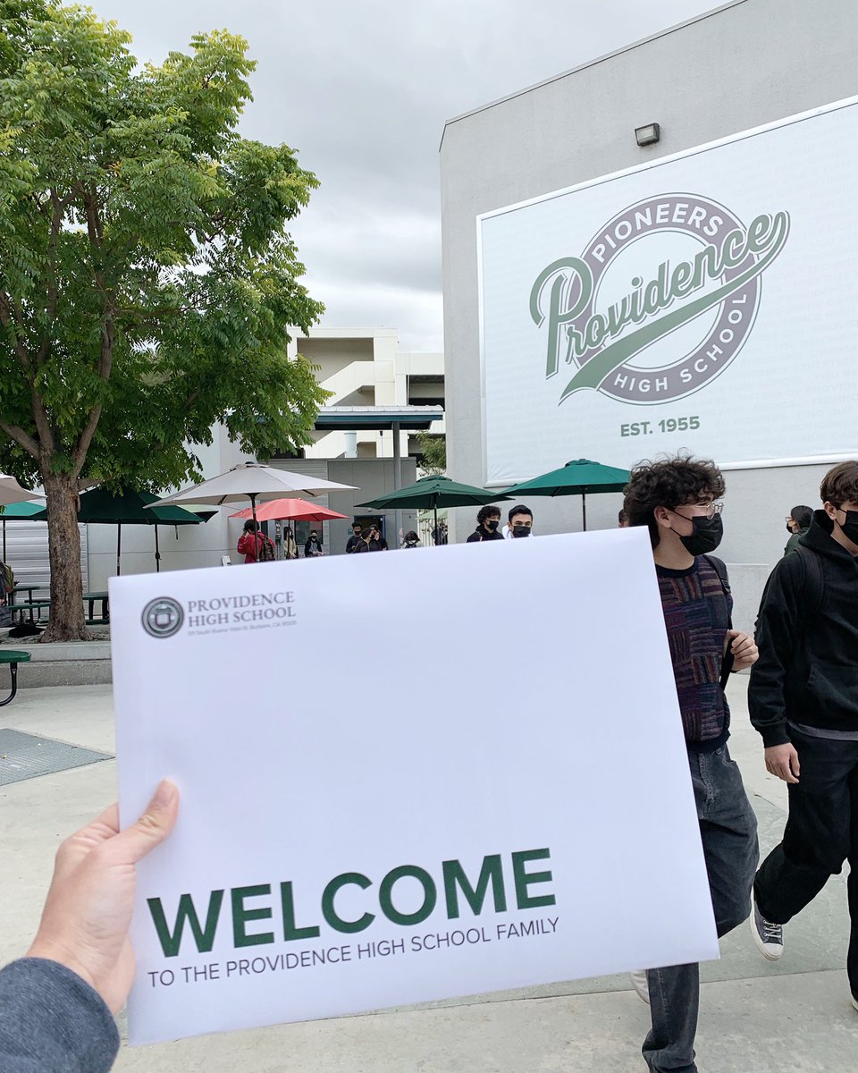 PHSburbank's tweet photo. It's one of our favorite days of the year: Admissions Acceptance Day! We welcome the newest Pioneers who will receive their acceptance letters in the mail today. It's a great day to be a Pioneer! Class of 2026, we can't wait to see you all at our Welcome Party next week! #PHS2026 https://t.co/mEoZdxAiQT