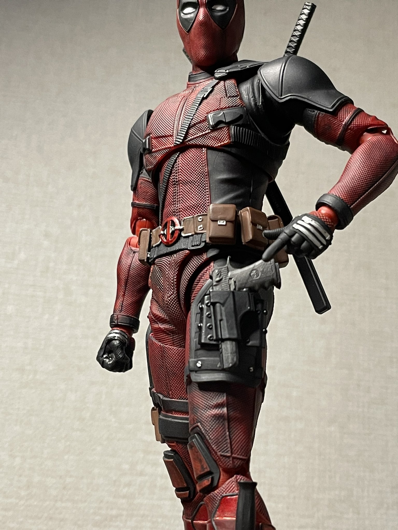中古】(本体A/箱B)S.H.Figuarts デッドプール(DEADPOOL 2