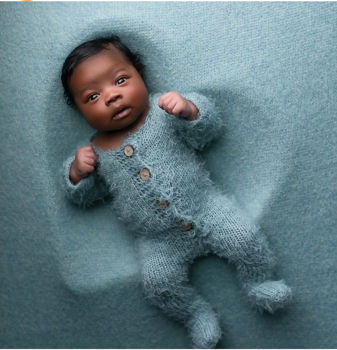 Baby fever😍😍😍

(Instagram: greentangerinephoto)