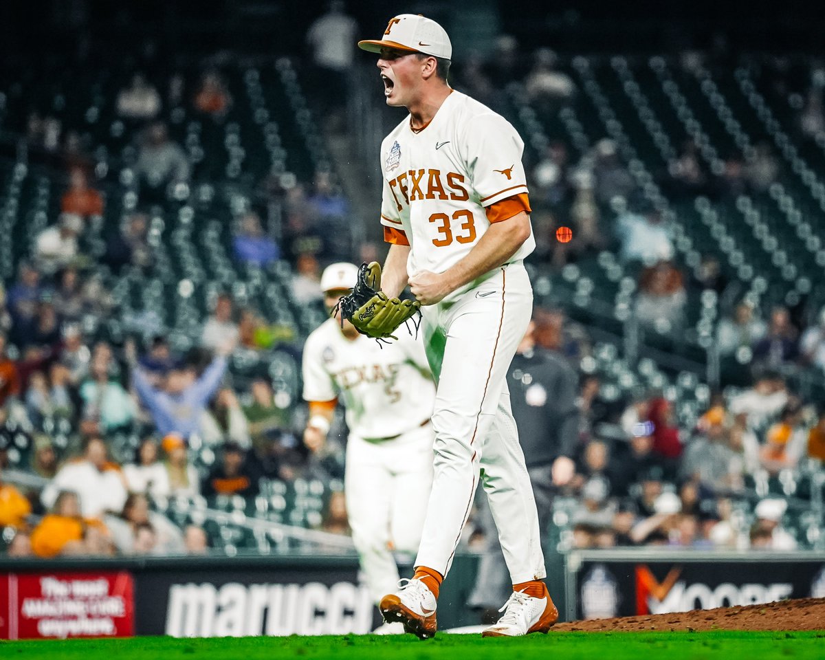 Texas Baseball on X: He was sweet once again. 😇 The final line for  @peterhansen33: 6️⃣ IP, 5️⃣ H, 1️⃣ R, 1️⃣ BB, 5️⃣ K #HookEm   / X