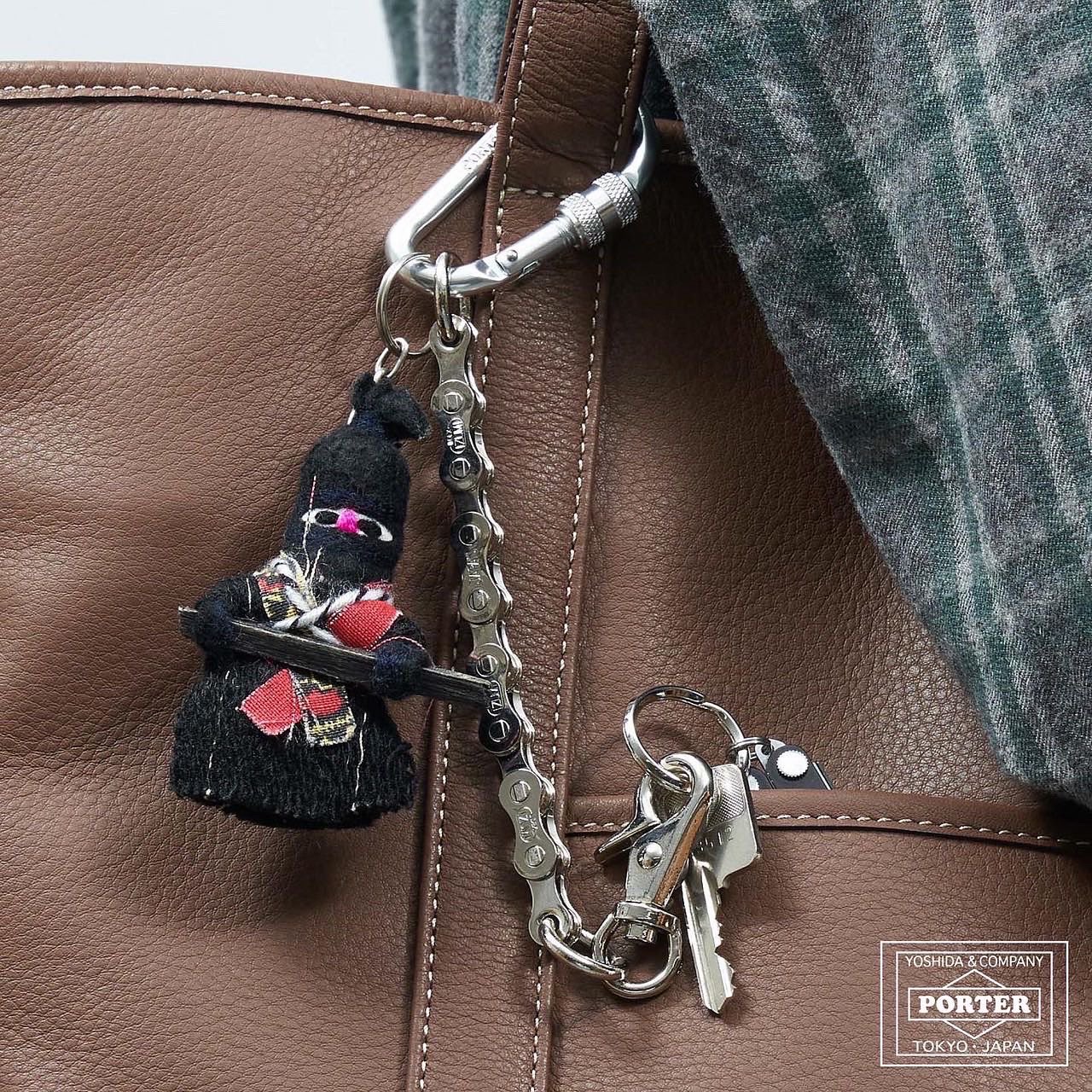 美品 箱付き ポーター PORTER 淀み BICYCLE CHAIN SHORT