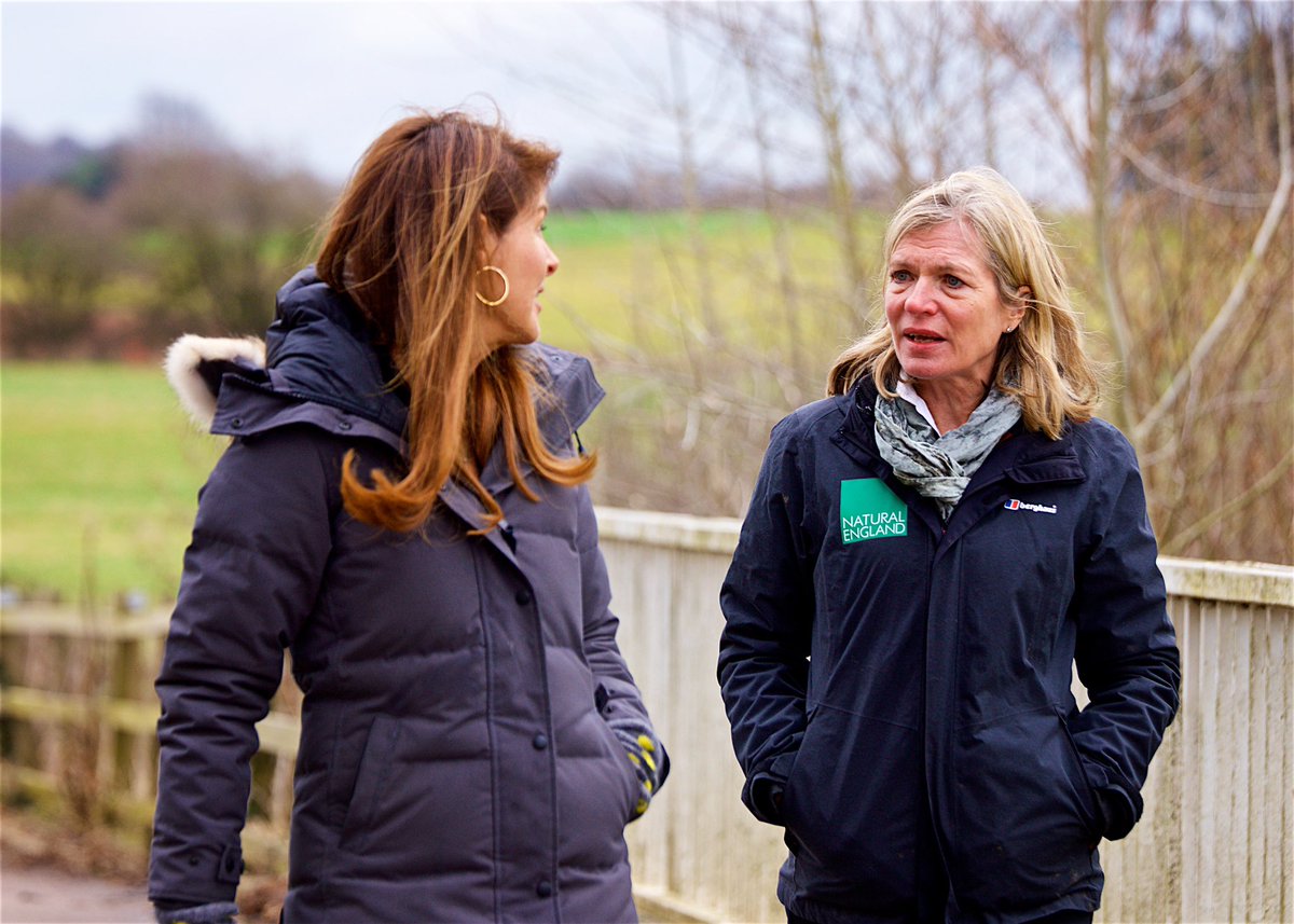 Alscot Park was the venue yesterday, for government ministers and officials and other leading industry representatives, to come together and discuss Biodiversity Net Gain at Warwickshire’s first major private project site. <a href="/nadhimzahawi/">Nadhim Zahawi</a> <a href="/NaturalEngland/">Natural England</a> <a href="/DefraGovUK/">Defra UK</a> #biodiversity