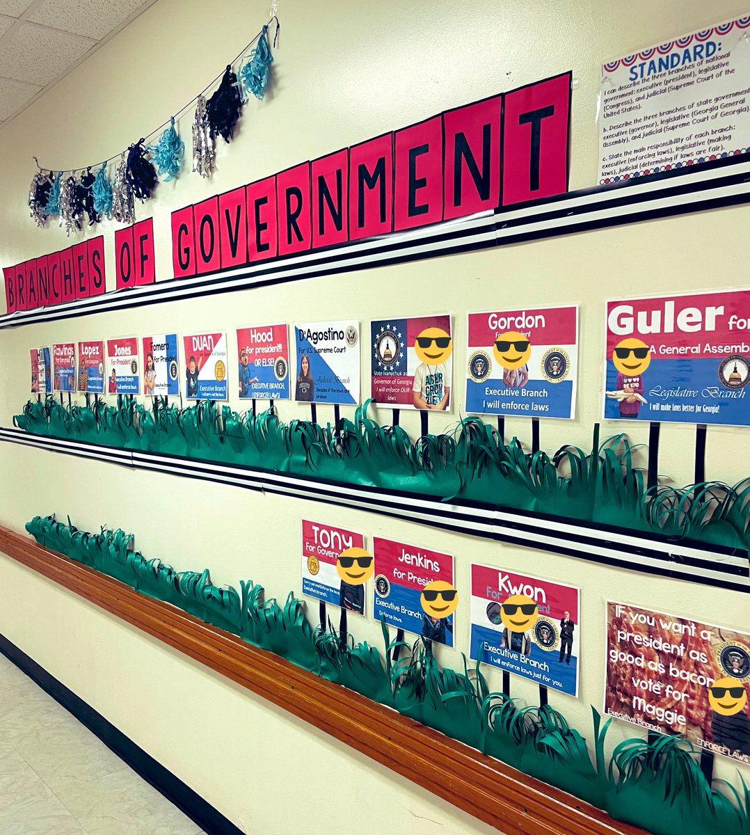 PowellinPrimary's tweet photo. My Ss are making campaign yard signs to demonstrate their knowledge of the branches of government. Future politicians? ๐ค They are so proud of them!
#thirdgrade #sbcebobcats #branchesofgovernment https://t.co/z5YPif6FxG