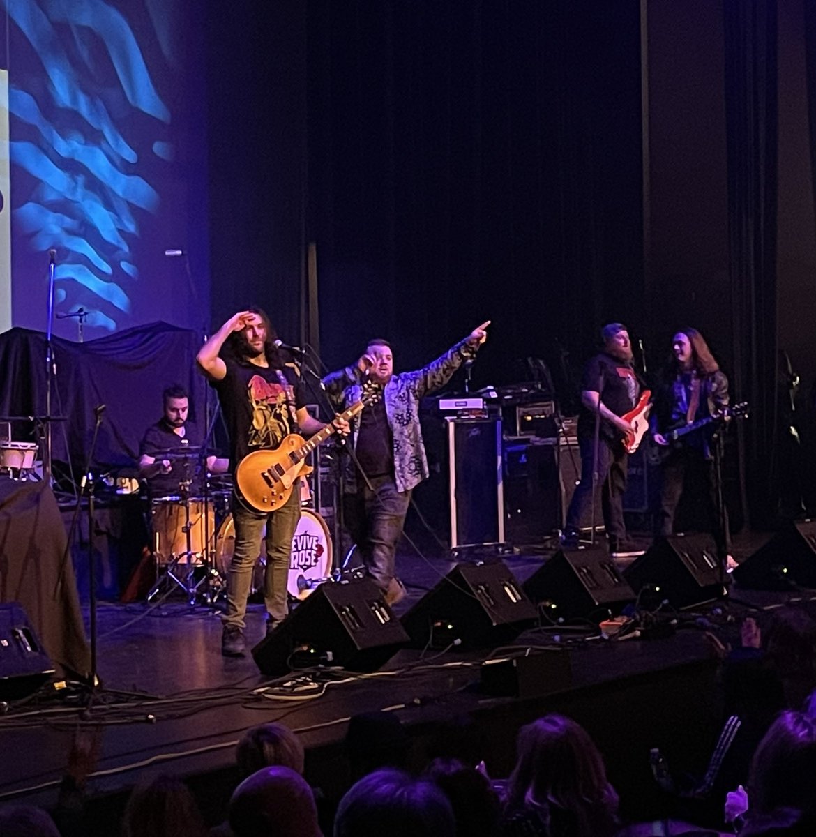 977HTZFM's tweet photo. @ReviveTheRose are killing it tonight!  These guys put on a show to remember!

#NiagaraFalls #RediscoverOntario @NFallsTourism https://t.co/ugSuKYuNWx
