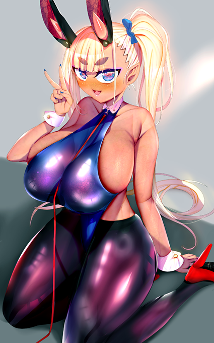 テカテカバニー阿加井さん 