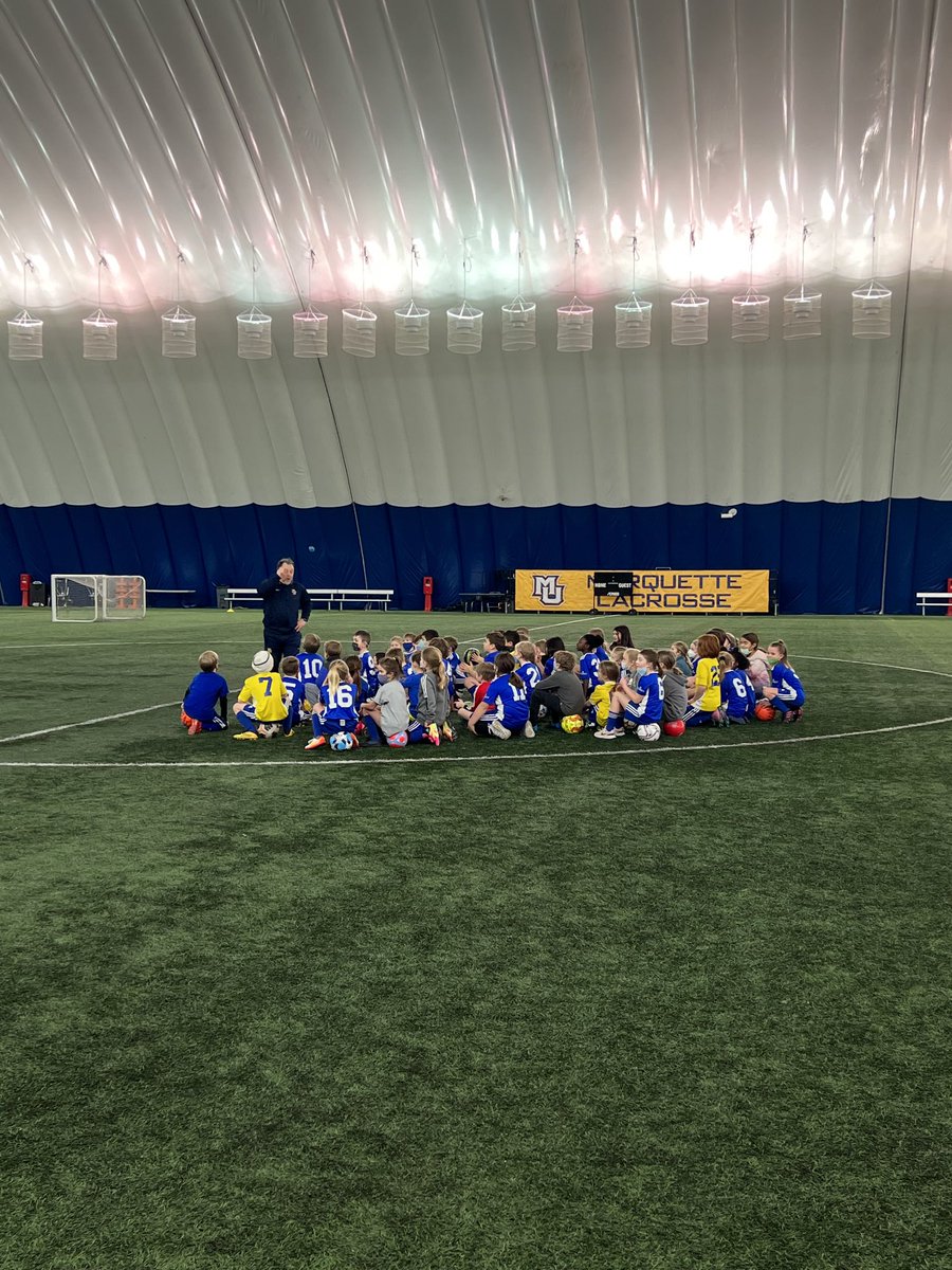 zaisser's tweet photo. Bavarian Academy players enjoying a clinic in the Dome at Marquette University with head coach and fellow Bavarian Lou Bennett ๐ #blue4life https://t.co/mDFnec4AGR