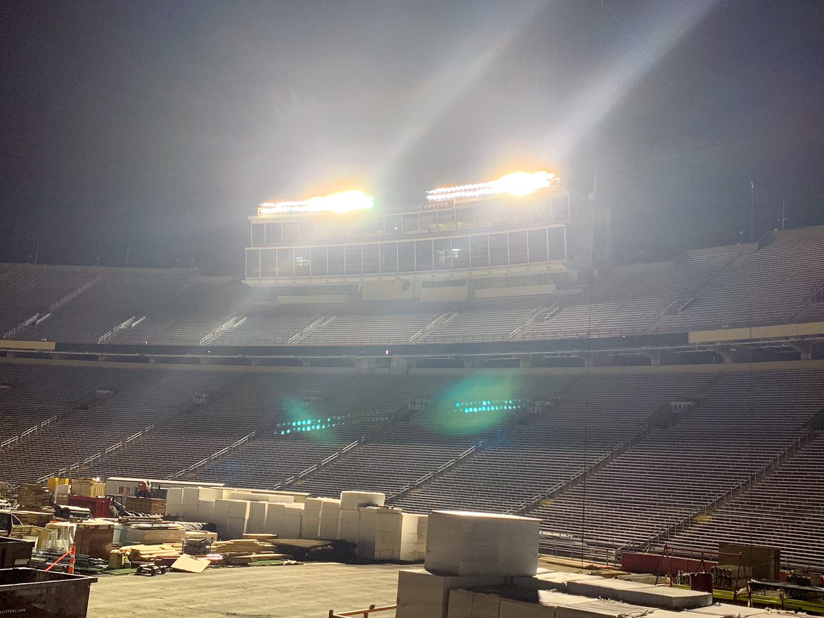 #LightUpForLars ♥️