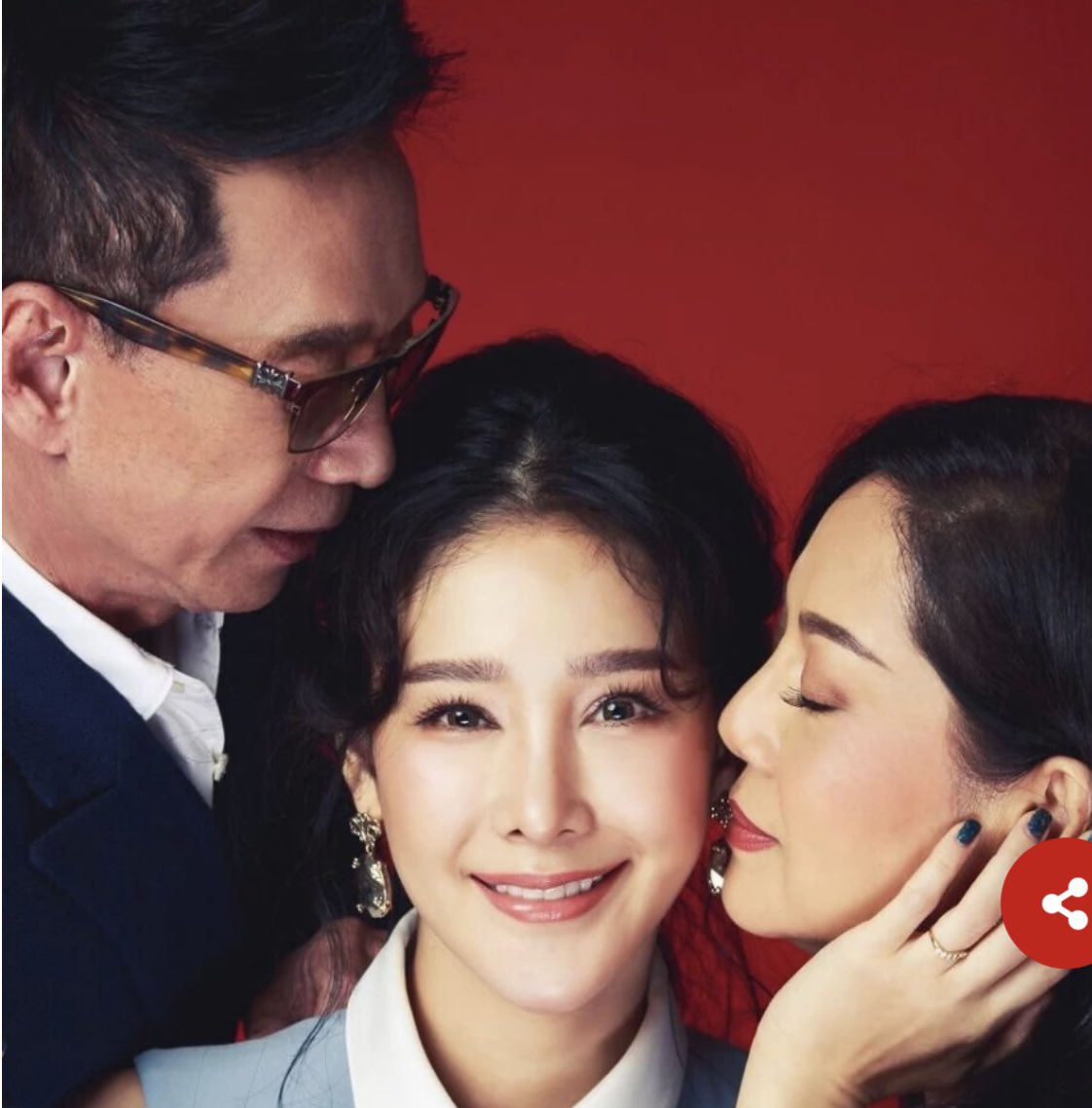 ข่าวเด่น ศัพท์จากข่าว (แก้ม ภิญญาพัชญ์) tweet media
