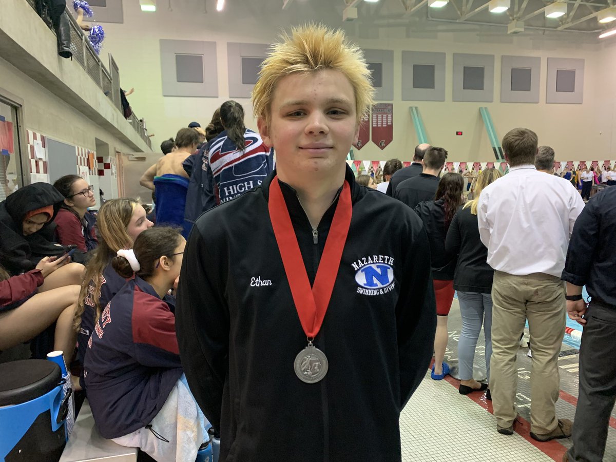 👏🏻🔵⚪️🦅🏊🏻‍♂️ Congratulations to <a href="/NazSwim/">Nazareth Swimming</a> Ethan Coffman, District XI 3A 200 Yard Freestyle 🥈 Medalist‼️ I had to catch up with him on the deck … he’s too fast 💨 in the 💦‼️