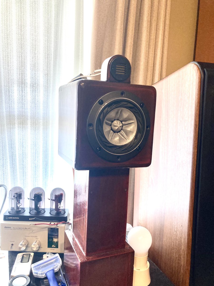 audiojazz1969's tweet photo. 春は別れと出会いの季節ですね😌
#FE108 https://t.co/tUESJnrgIZ